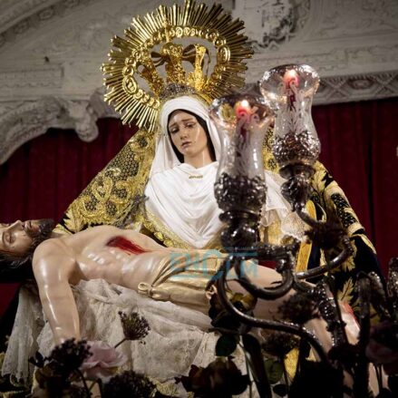 Foto de la procesión del Santo Entierro de Toledo. Foto: ENCLM/Rebeca Arango