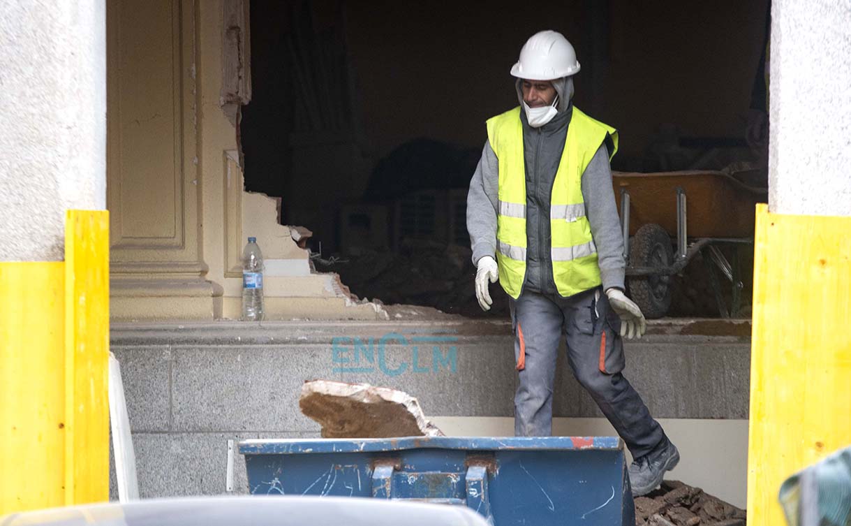 Foto de archivo de un trabajador en Toledo. ENCLM / Rebeca Arango.