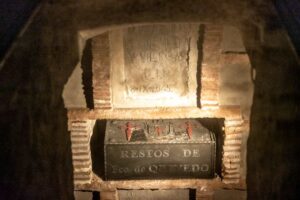 Imagen de los restos de Francisco de Quevedo