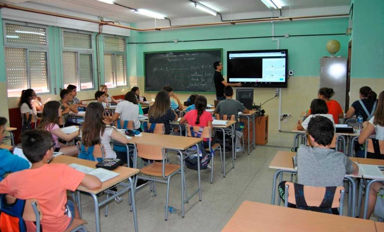 Alumnos en una clase de un colegio de Castilla-La Mancha. Foto - JCCM.