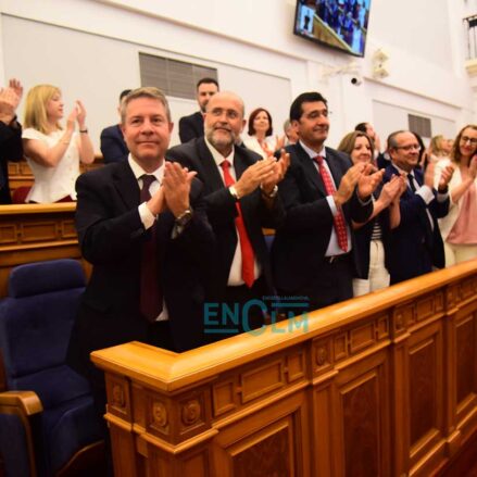Aplauso tras la aprobación del Estatuto de Autonomía. Foto: Rebeca Arango.