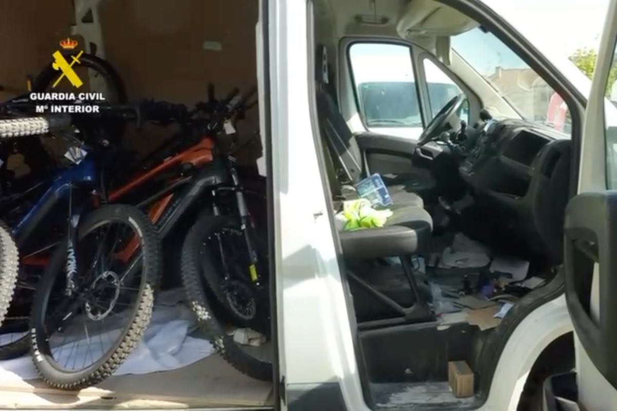 Imagen de algunas de las bicis robadas en una tienda de Ávila. Foto: Guardia Civil de Toledo