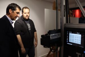 Caballero visitó el Centro Europeo de Accesibilidad ‘Accesible EU España’ en las instalaciones de la Fundación ONCE.