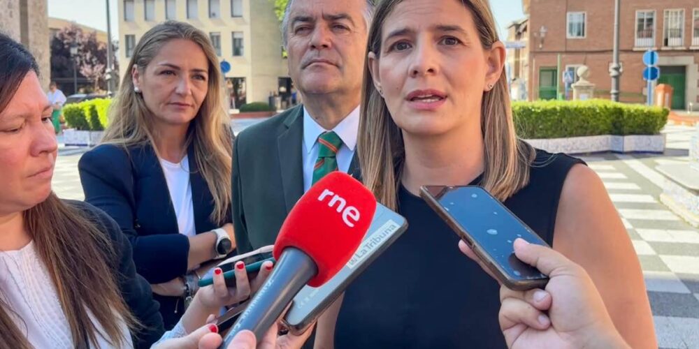 Carolina Agudo junto a José Julián Gregorio en Talavera