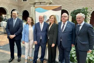 Reunión de consejeros de sanidad de distintas comunidades autónomas.