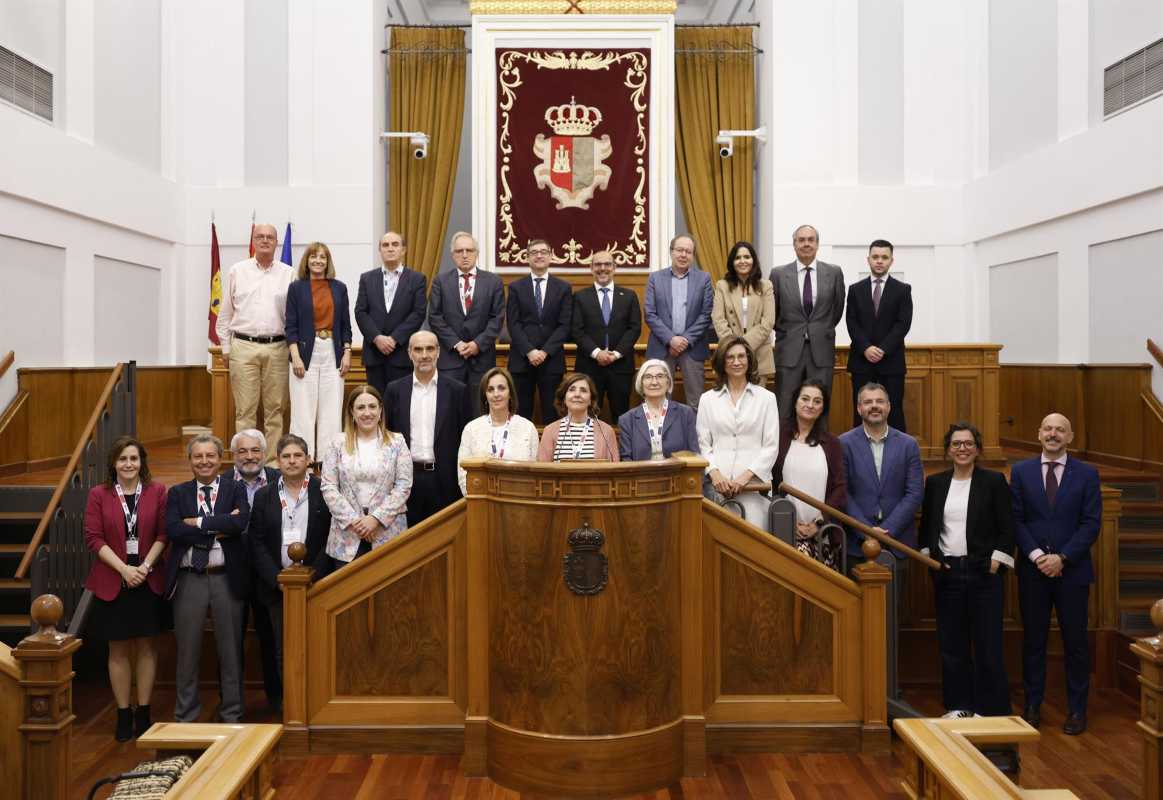 Clausura del I Encuentro de Órganos Garantes que ha acogido el Parlamento castellanomanchego. Foto: Cortes de CLM.