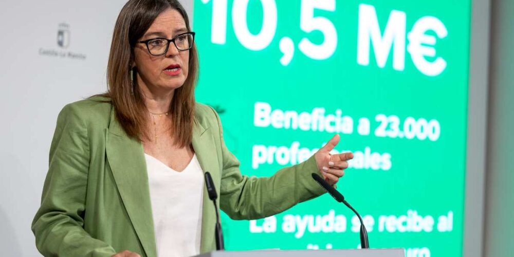 La consejera portavoz del Gobierno regional, Esther Padilla. EFE/Ismael Herrero