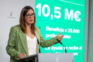 La consejera portavoz del Gobierno regional, Esther Padilla. EFE/Ismael Herrero