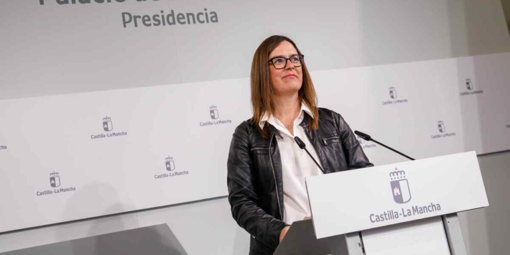 La consejera portavoz del Gobierno de Castilla-La Mancha, Esther Padilla.