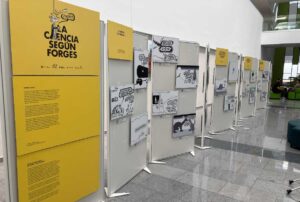 Una parte de la exposición 'La Ciencia según Forges' en el hospital de Toledo.