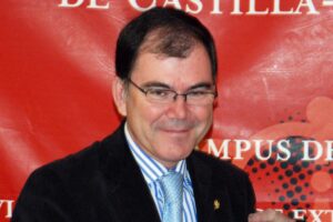 El exvicerrector del campus de Cuenca, José Ignacio Albentosa, ha fallecido este miércoles. Foto: UCLM