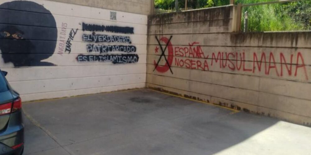 Mural vandalizado en Cuenca. Foto: Lorenzo Gallego Bravo
