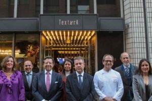 Encuentro de Page con empresarios del sector turístico de Japón.