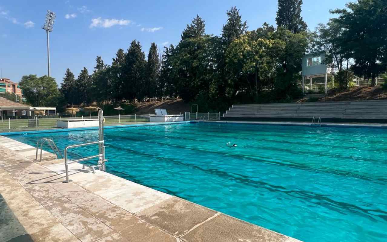 Imagen de archivo de una piscina municipal de Toledo.