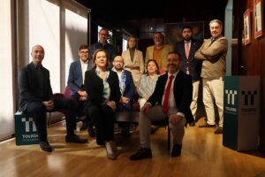 En la foto, los directores de las seis colecciones de libros de la Diputación de Toledo.