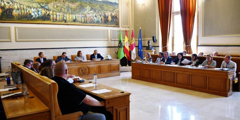 Pleno de la Diputación de Toledo.