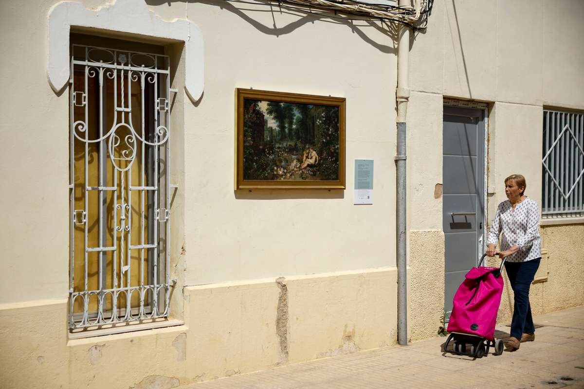 Los cuadros del Prado llevan el aliento cultural a los pueblos masacrados por la dana. Foto: EFE.