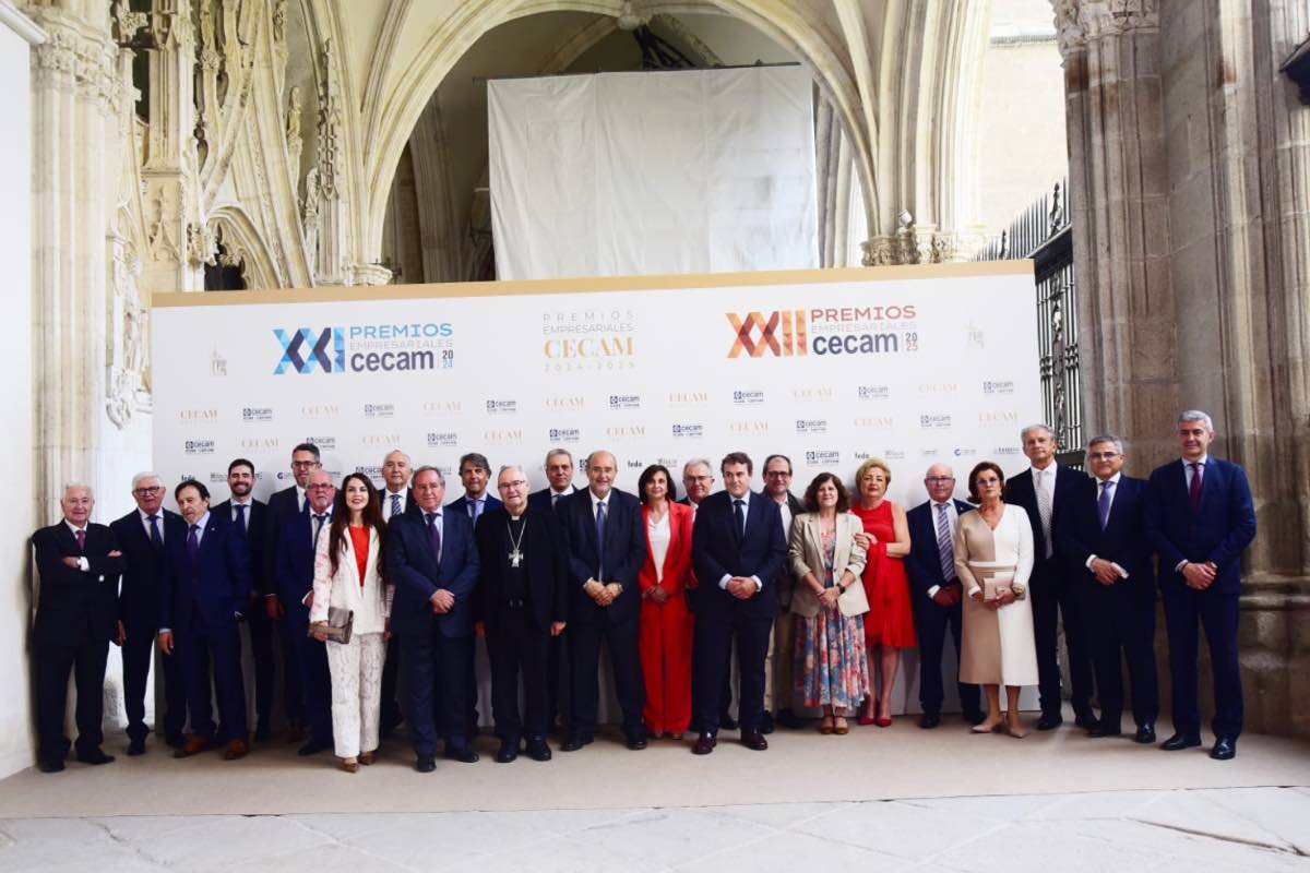 Los reconocidos por la Confederación regional de empresarios de Castilla-La Mancha (Cecam) en sus XXII premios empresariales. Foto: ENCLM/Rebeca Arango
