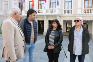 Reunión Chema Antón con comunidades de vecinos