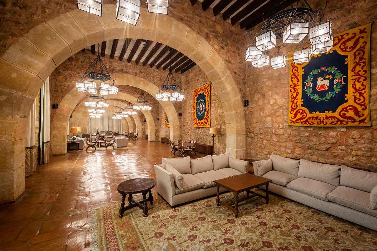 Salón Parador Sigüenza Foto: cultura Castilla-La Mancha