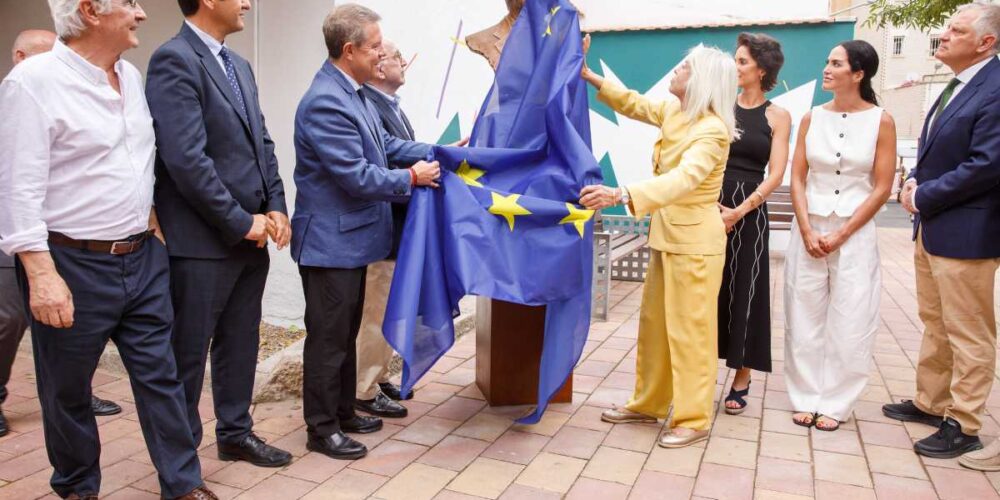 Homenaje a Manuel Marín, vicepresidente de la Comisión Europea entre 1986 y 1999