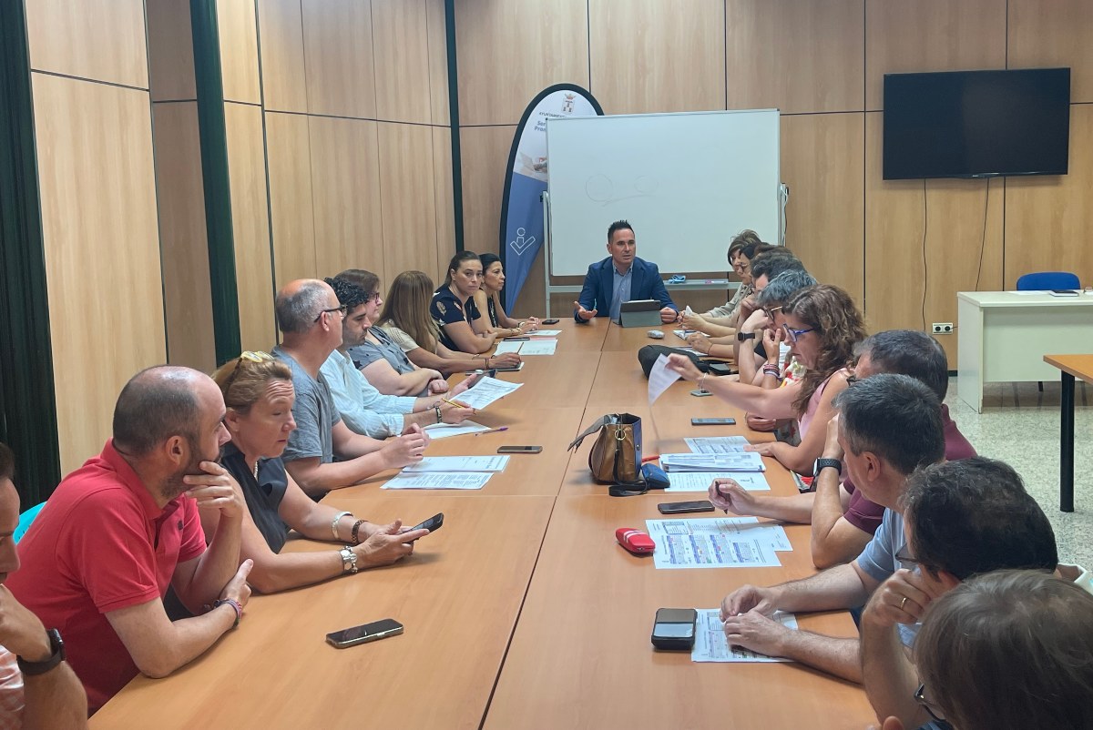 Consejo Escolar reunido en el Ayuntamiento de Albacete