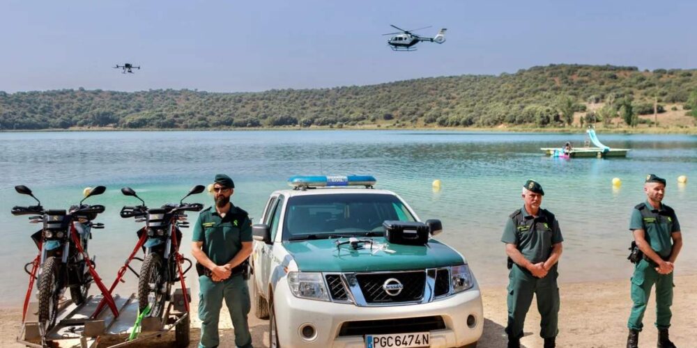 Imagen de archivo de varios agentes de la Guardia Civil en las Lagunas de Ruidera