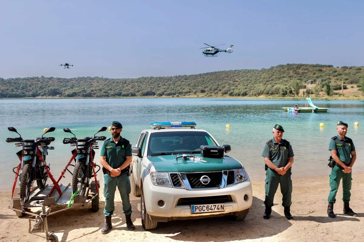 Imagen de archivo de varios agentes de la Guardia Civil en las Lagunas de Ruidera