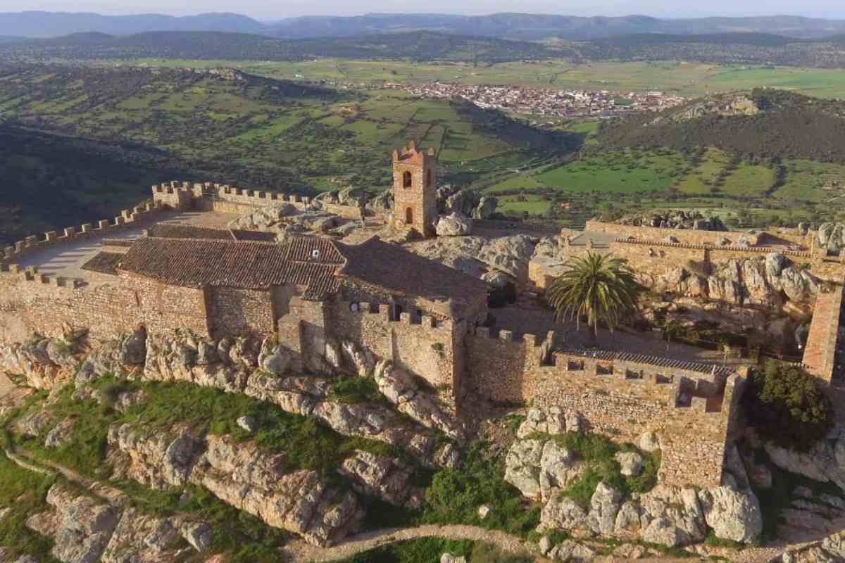 Imagen de la Ermita Virgen del Castillo