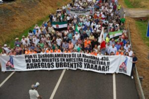 Manifestación exigiendo el desdoble de la N-430