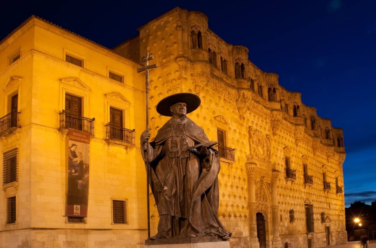 Cardenal Mendoza