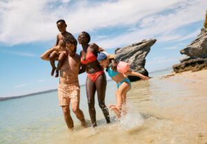 Imagen promocional de tiendas KIABI