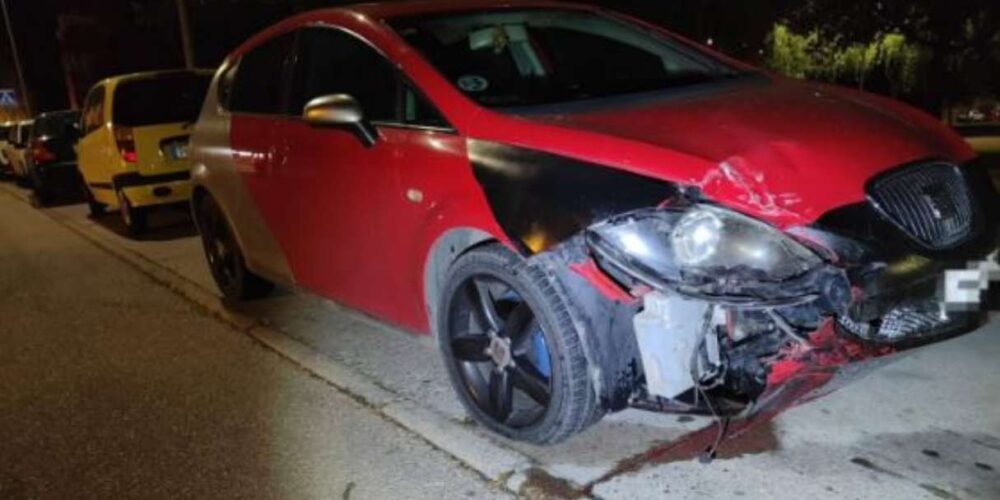 Uno de los coches siniestrados. Foto: Policía Local de Cuenca.