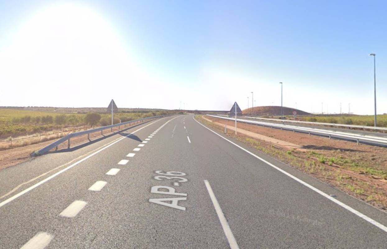 El conductor temerario circulaba por la AP-36, en las Pedroñeras.