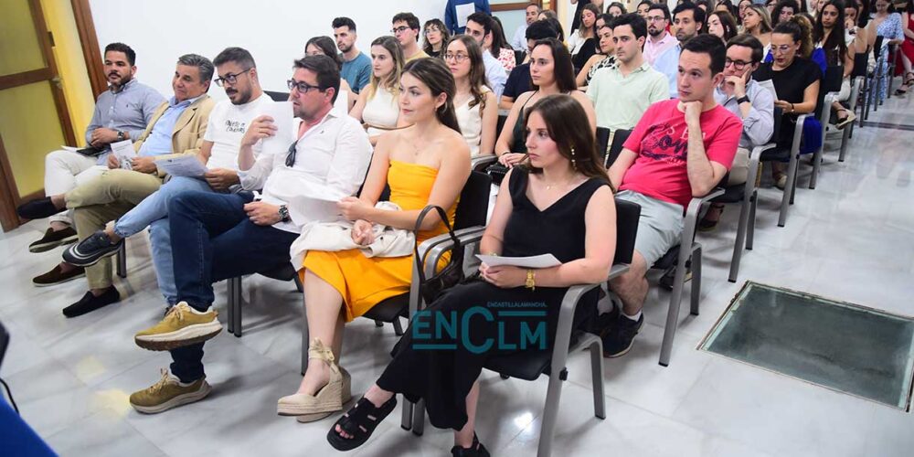 El Colegio dio la bienvenida a los nuevos residentes.