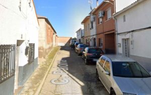 Calle Paloma, en Quismondo (Toledo), en la que se ha producido el incendio.