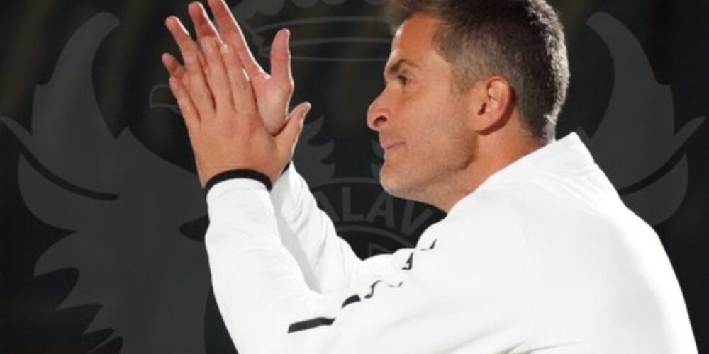 Diego Nogales ya es nuevo entrenador del Talavera. Foto: CF Talavera.