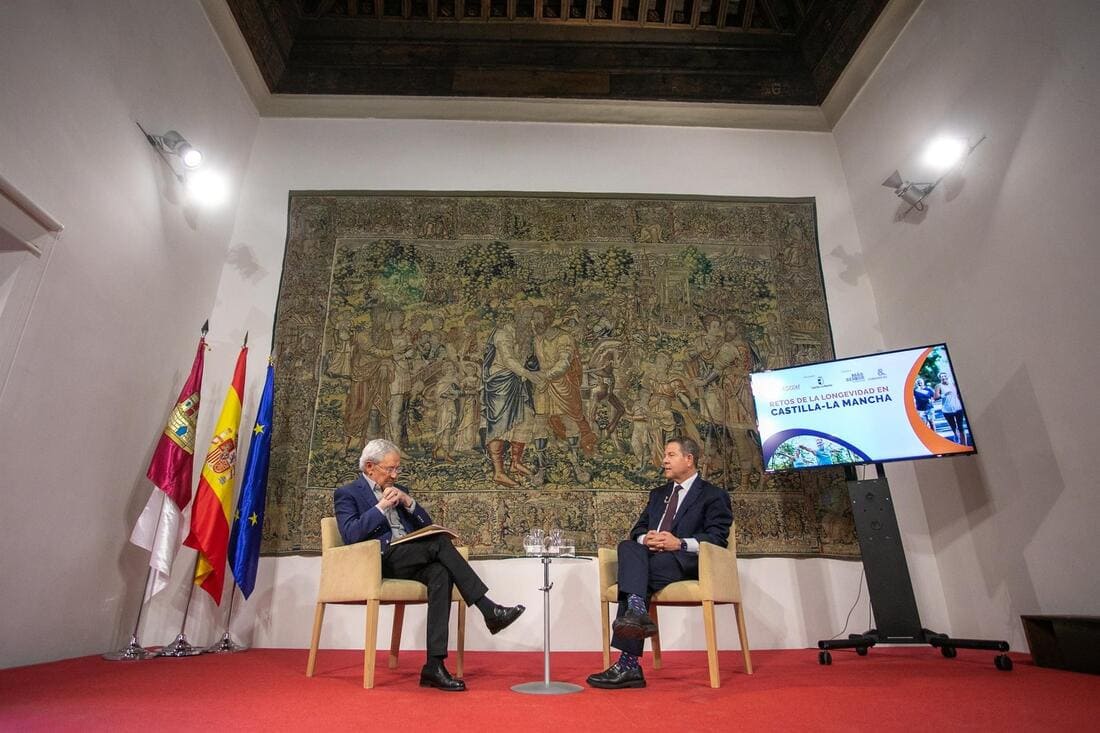Emiliano García-Page y Fernando Ónega.