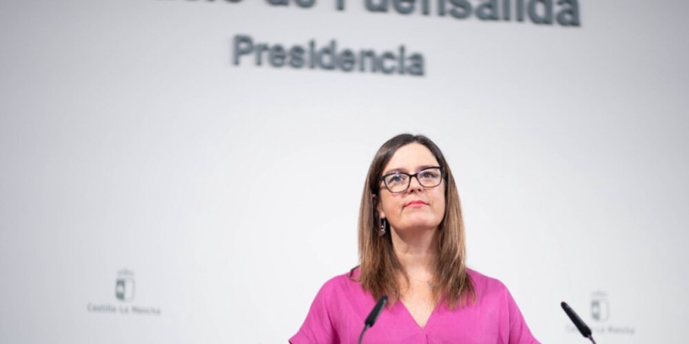 La portavoz del Gobierno regional, Esther Padilla, en el Palacio de Fuensalida (Toledo). (Fotos: Piedad López// JCCM)