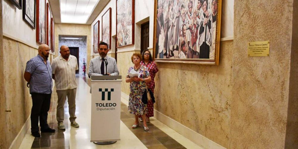 La Diputación inaugura la exposición permanente de los cuadros del toledano Tomás Peces sobre el Corpus Christi.