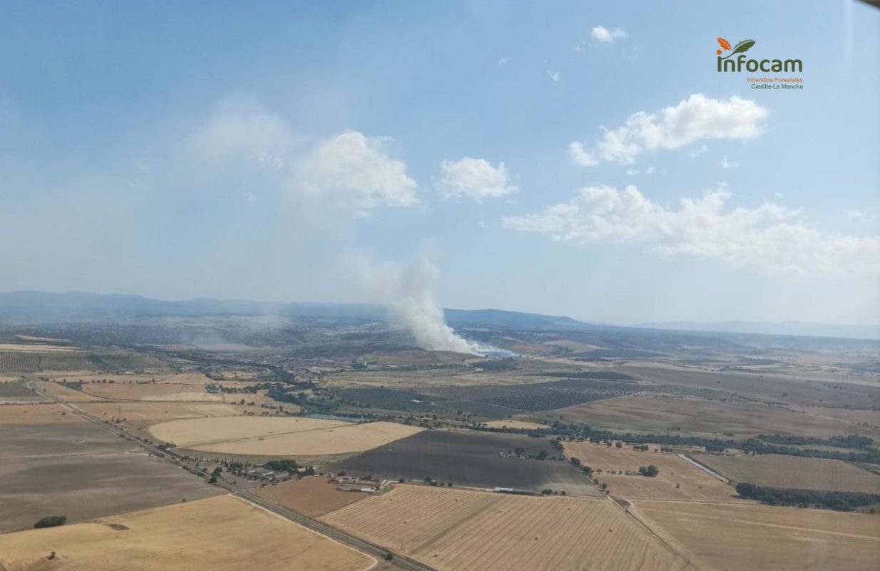 Incendio declarado en Alcaudete de la Jara.