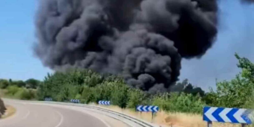 Imagen del incendio en el Cerro de los Palos.