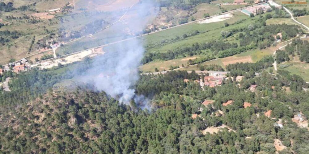 Foto del incendio forestal en Riópar (Albacete)