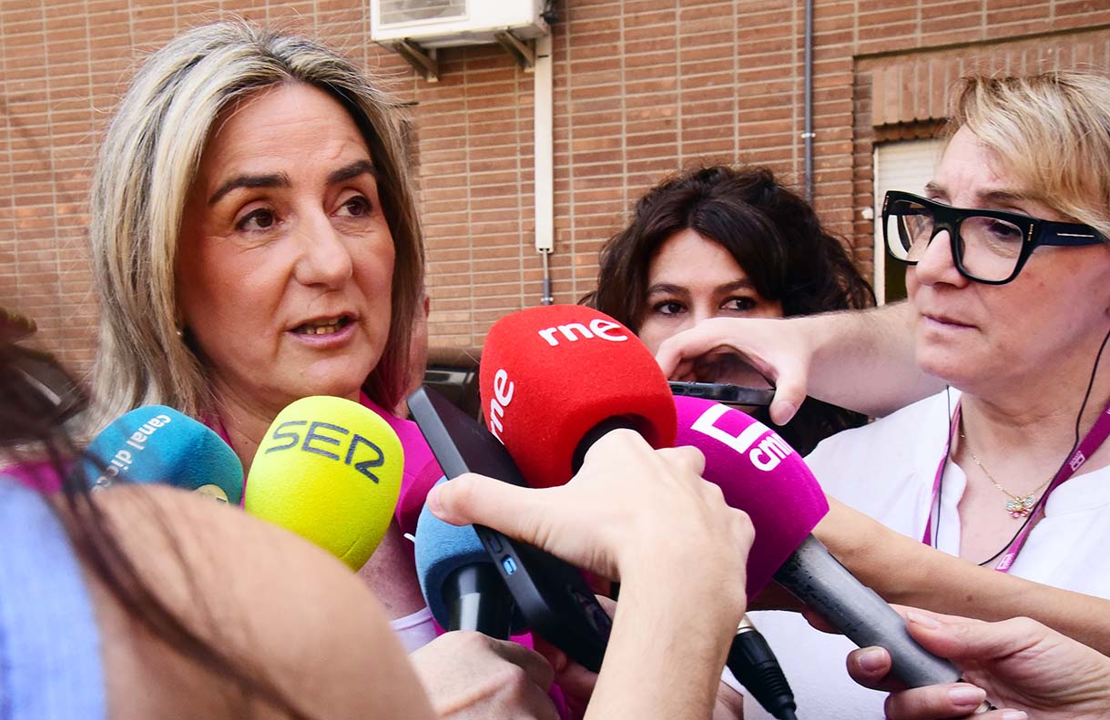 Milagros Tolón, delegada del Gobierno en Castilla-La Mancha, y Pablo Bellido, presidente de las Cortes de CLM. Foto: Rebeca Arango.