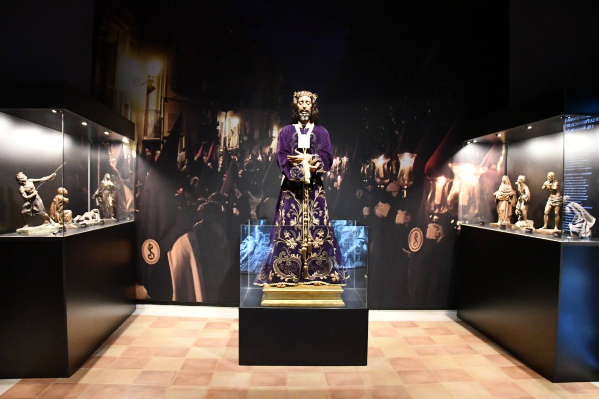 Detalle del remodelado Museo de la Semana Santa de Cuenca.