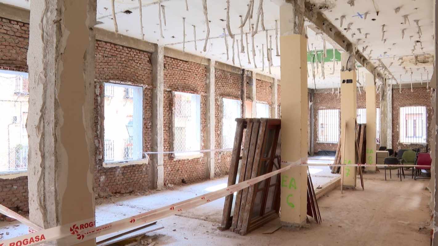 Las obras de rehabilitación de la Delegación mantienen sus plazos de ejecución.