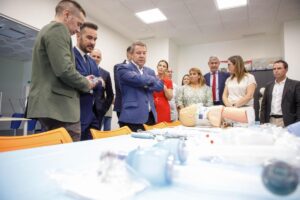 Inauguración a cargo del presidente de Castilla-La Mancha, Emiliano García-Page, del nuevo centro de Formación Profesional.