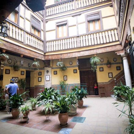 Patio de la calle Cristo de la Luz, 12.
