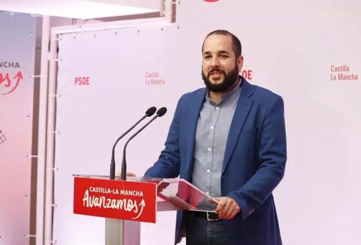 Miguel González Caballero fue reelegido secretario general del PSOE de Puertollano (foto de un acto anterior).