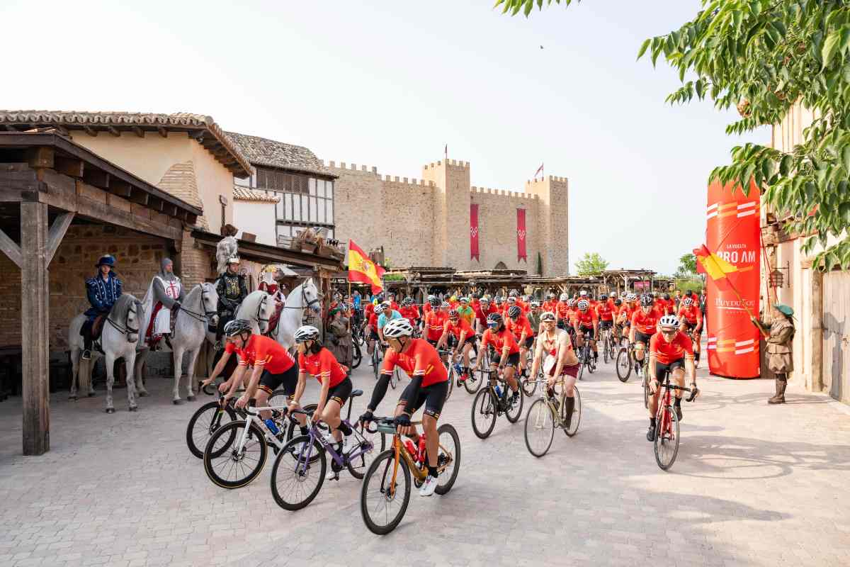 Las leyendas de la Vuelta a España recalaron en Puy du Fou.